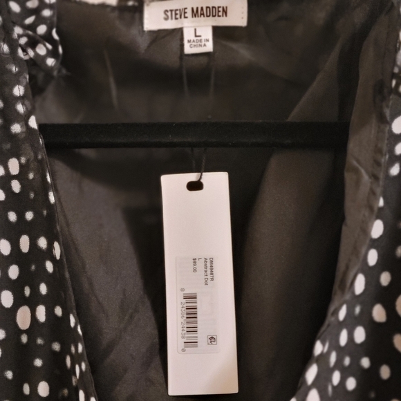 STEVE MADDEN V-Neck Long Sleeve Dot Smocked Waist Minidress  Size L - Picture 4 of 12